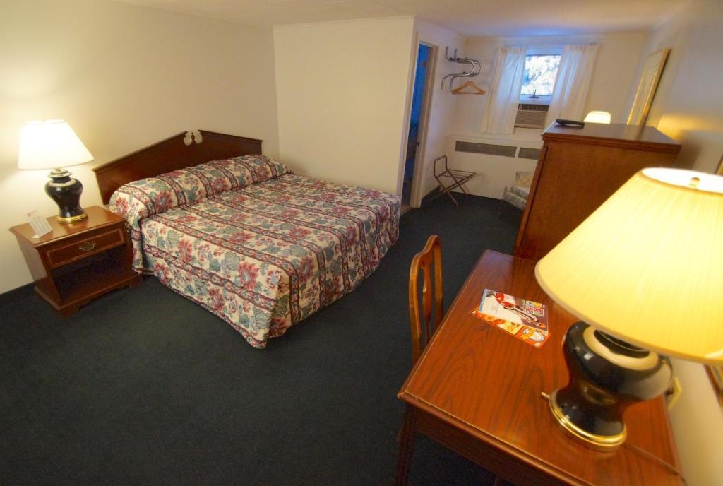 Birds Nest Motel Skaneateles Bilik gambar